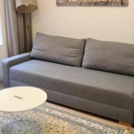 Stay In Kaunas City Center Laisves Avenue - Free Parking